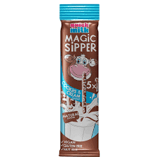Quick Milk Cookies and Cream Magic Sipper