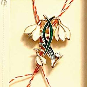 Martisor fleurs blanches